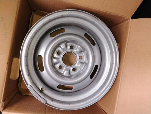 wheels, GM Corvette rally wheels, 8.5 inch wide, caps and rings, very good condition, used