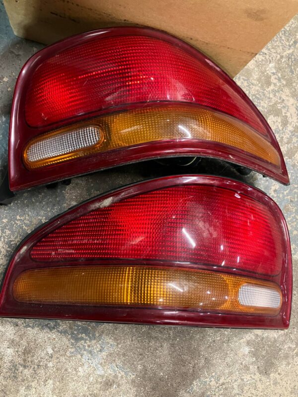 Tail lights set, 1995-2000 Dodge Stratus, used