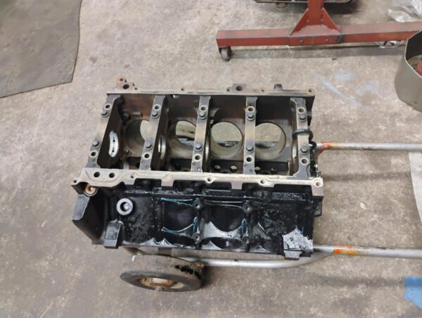 GM block, 5.3L cast iron, standard bore, used