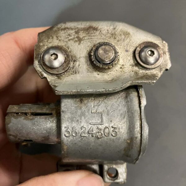 Window regulator, left side vent, 1965-67 Chevy Corvette coupe, #3824303, no bracket, works, used