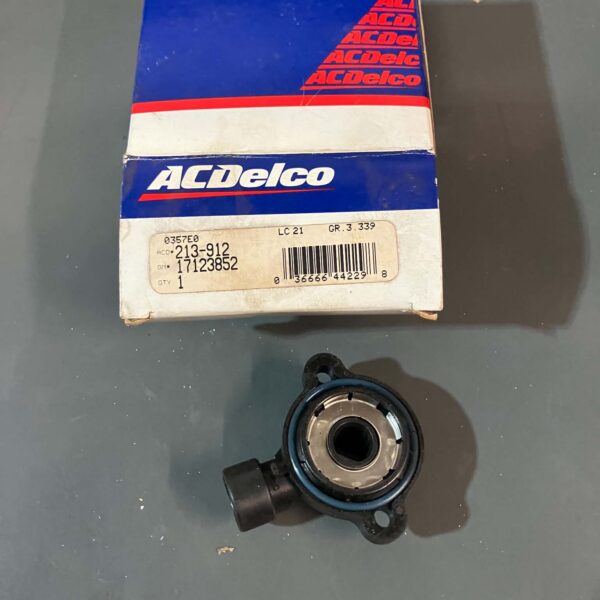 Throttle position sensor, AC Delco #213-912, #17123852, new