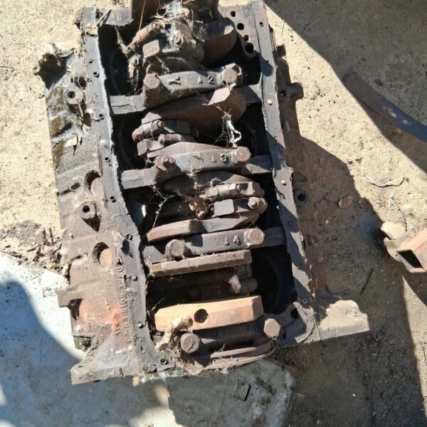 351W block 1979 Ford, D9AE 6015 EA, rebuildable core, used, $300